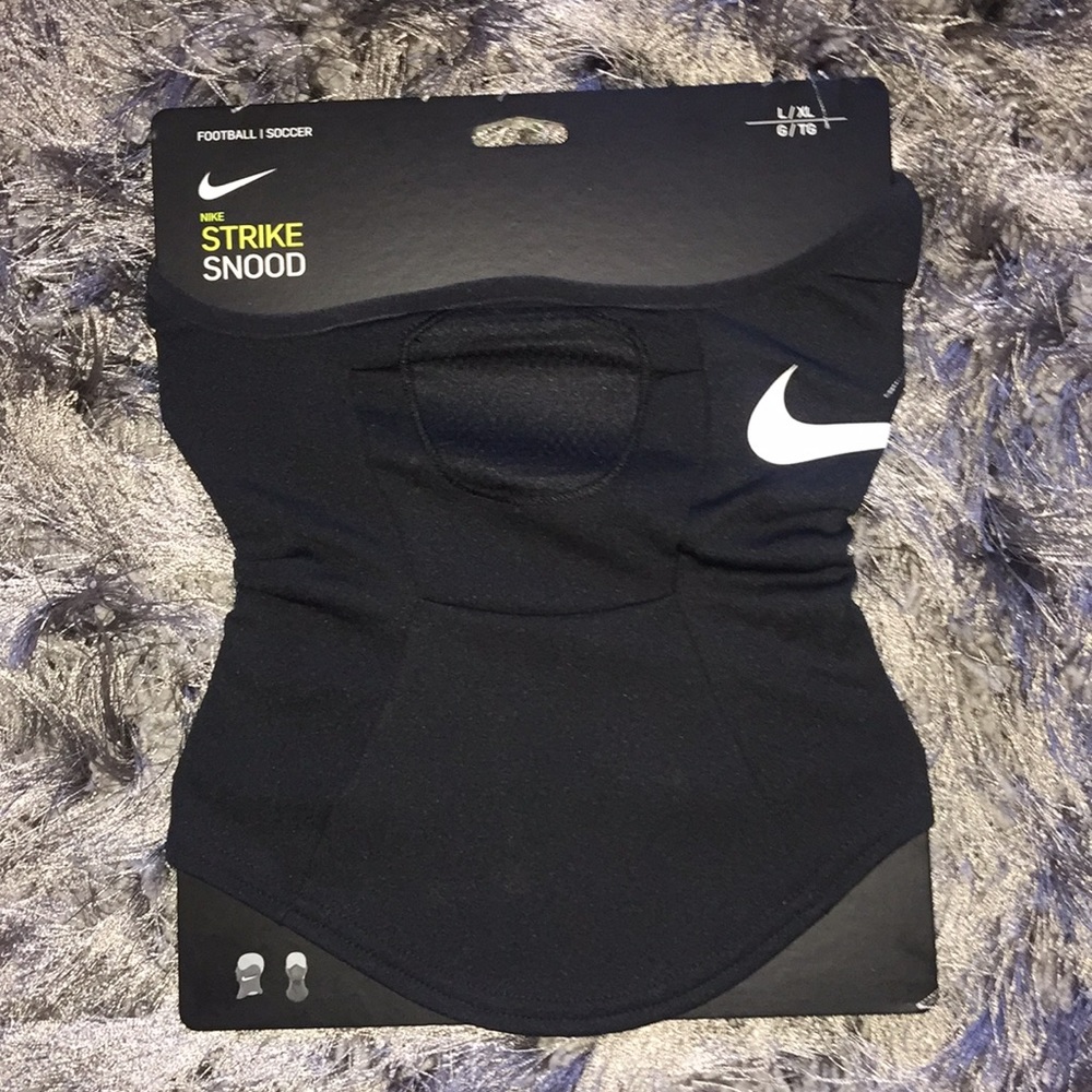 COPY - Nike Stride Snood